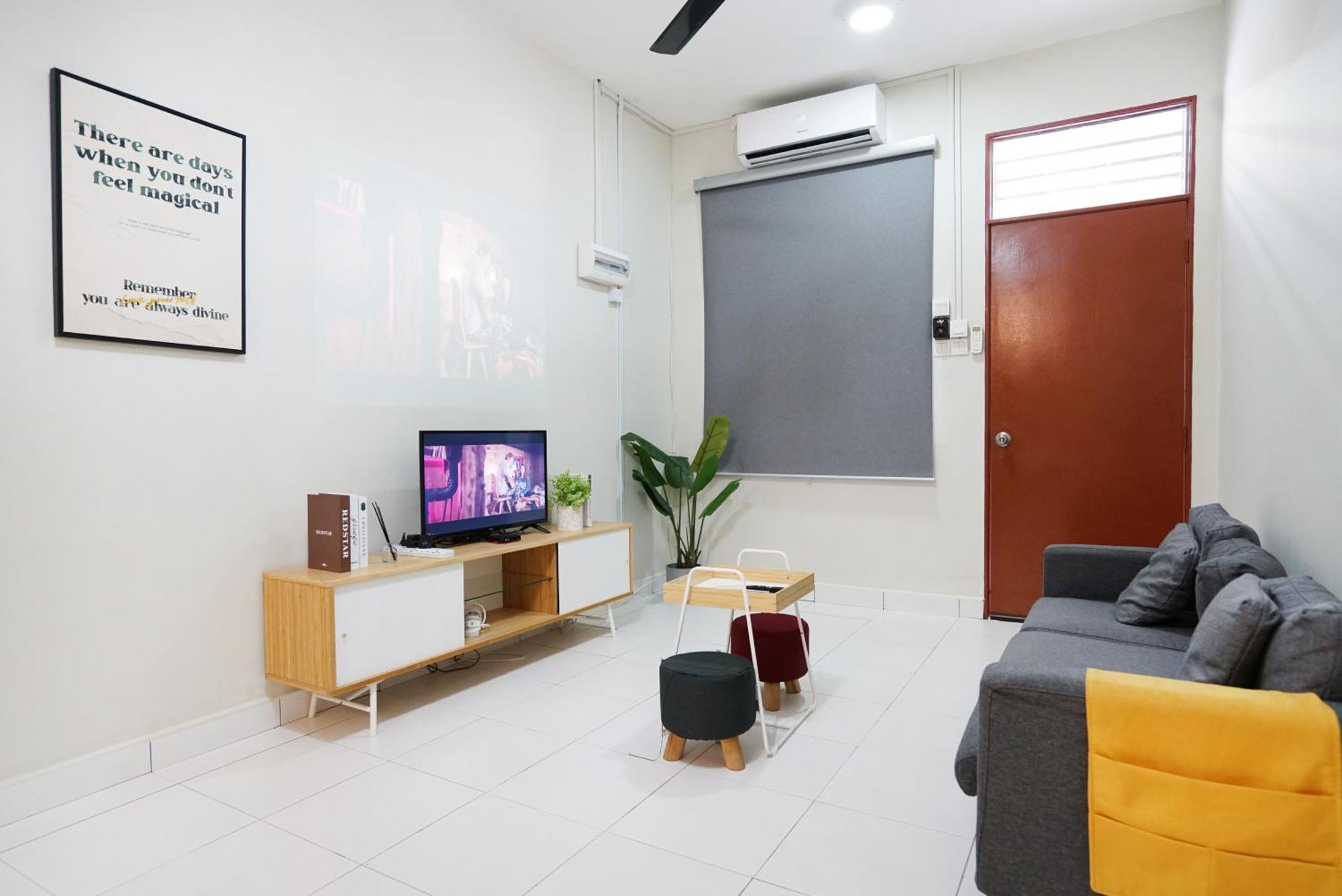Desaru Beach Waterpark Tvbox By Joyfully 22B10 Exterior photo